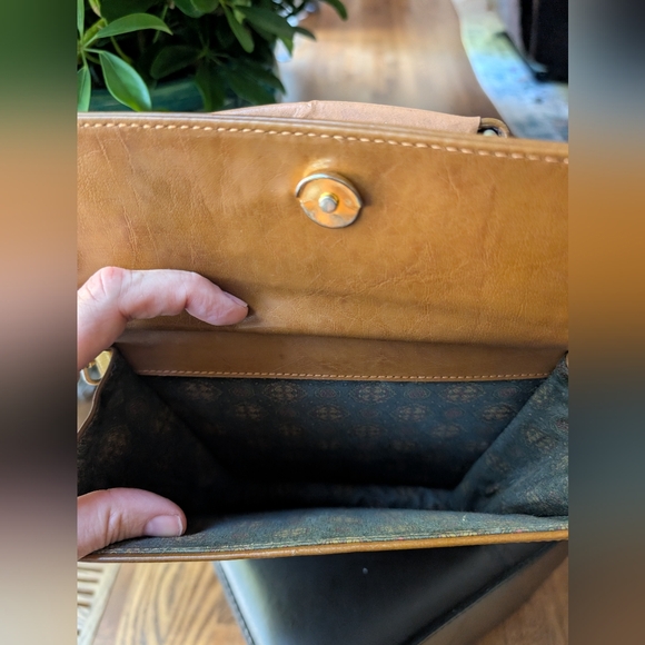 Belle Rose Vintage Leather Crossbody Multi Pocket Organizer Handbag Purse - Picture 6 of 12